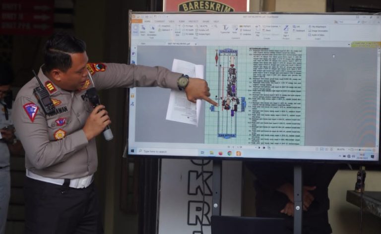 Polisi Tetapkan Tersangka Kecelakaan Beruntun di Exit Tol Bawen (Foto: Dok Humas Polres Semarang)