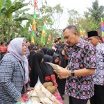 Jalankan BSD, Apresiasi Produk UMKM, Bupati Beli Beras Porang (Foto: Dok Pemkab Purworejo)