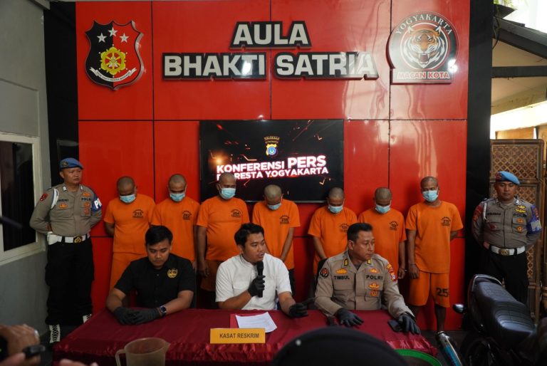 Polresta Yogyakarta Berhasil Ungkap Kasus Penyalahgunaan BBM Bersubsidi (Foto: Dok Humas Polresta Yogyakarta)