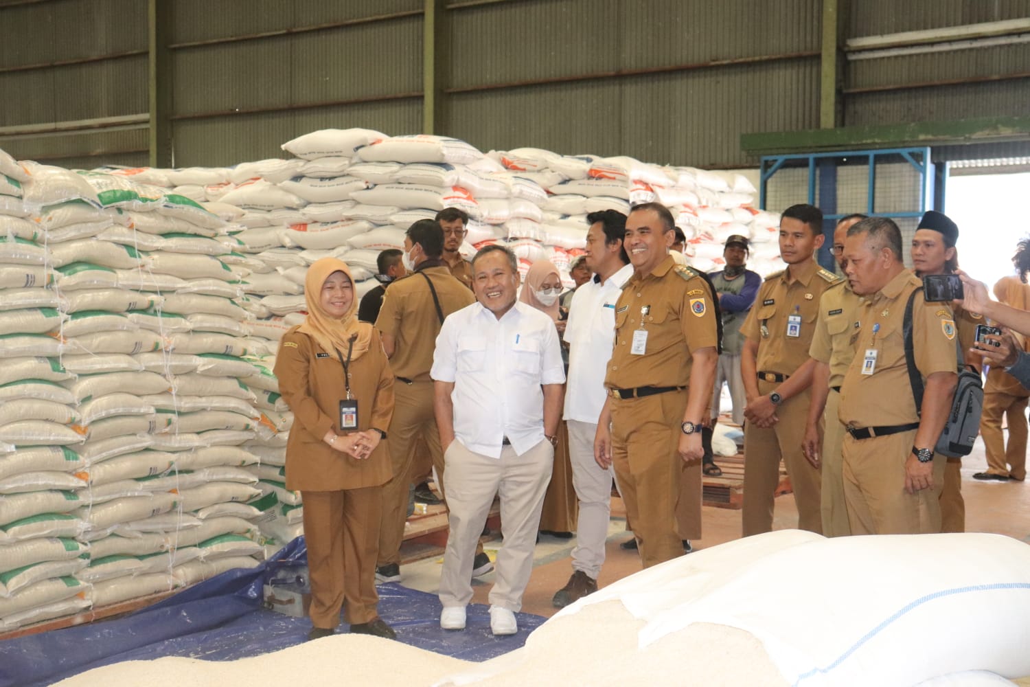 Masyarakat Jangan Panik, Surplus Hingga Akhir Tahun, Stok Beras Brebes Aman (Foto: Dok Pemkab Brebes)