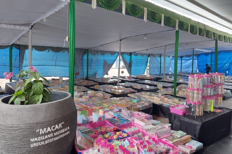 Digelar Selama 14 Hari, Dispuspa Gelar Bazar Buku Murah dan Produk UMKM