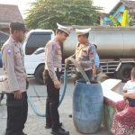 Terdampak Kekeringan, Desa Setrokalangan Terima Bantuan 10 Ribu Liter Air Bersih