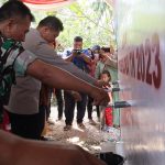 Polres Blora Serahkan Bantuan Sarana Air Bersih di Desa Gempolrejo (Foto: Dok Dinkominfo Blora)