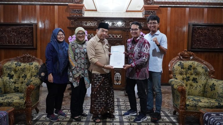Pemkab Jepara Dukung Pembangunan PLTS Dan PLTB di Karimunjawa (Foto: Dok Diskominfo Jepara)