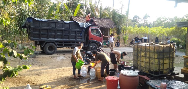 Tuk Mudal Ngrajeg Penolong Ribuan Jiwa Saat Terdampak Kekeringan (Foto: Doko Pemkab Magelang)