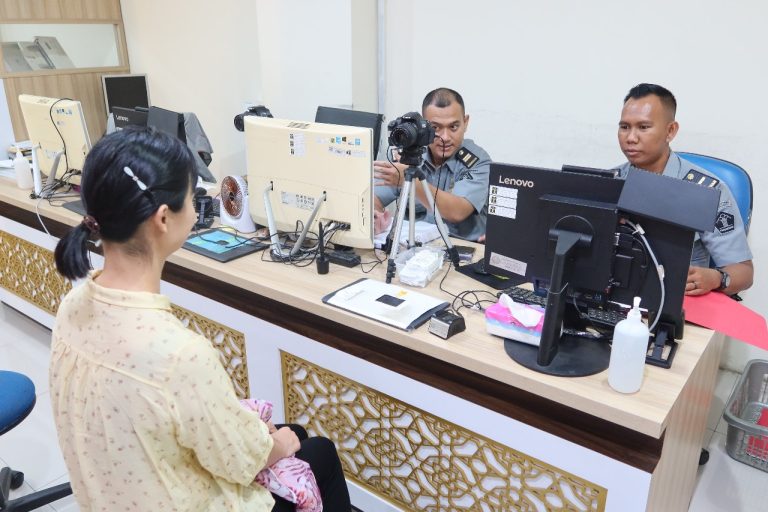 Dukung PMI Menjadi Legal, Ditjen Imigrasi Permudah Persyaratan Paspor dan Berlakukan Nol Rupiah