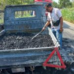 Kirim Mebel dari Jepara, Sebuah Mobil Terbakar di Wirosari (Foto: Dok Humas Polres Grobogan)
