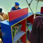 Cerdaskan Anak Bangsa, Dua Kapal Polisi Disulap Jadi Perpustakaan Terapung (Foto: Dok Humas Polres Kendal)
