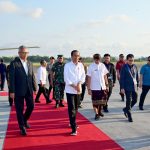 Presiden Jokowi tiba di Bandara Internasional I Gusti Ngurah Rai, Kabupaten Badung, Provinsi Bali, Selasa (10/10) sekira pukul 17.00 WITA. (Foto: Dok BPMI Setpres)