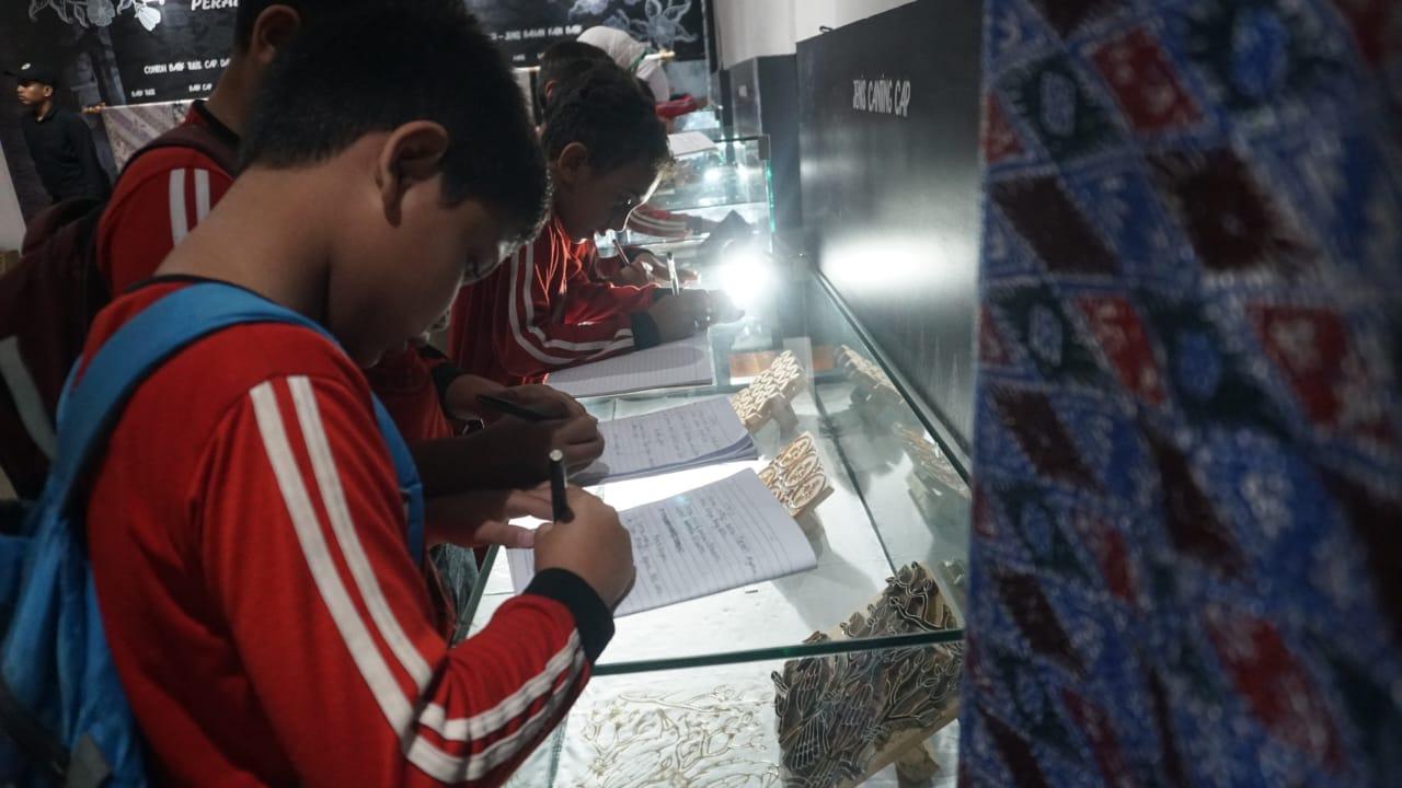 Momentum HBN 2023, Pengunjung Museum Batik Alami Peningkatan  (Foto: Dok Timkom Pemkot Pekalongan)