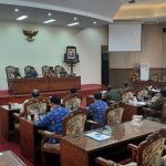 Mengadu ke DPRD, Petani Sukoharjo Minta Pembelian BBM Dipermudah (Foto: Dok Pemkab Sukoharjo)