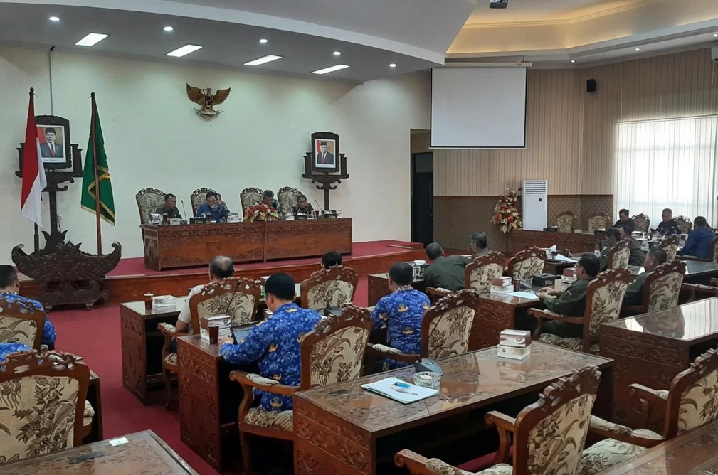 Mengadu ke DPRD, Petani Sukoharjo Minta Pembelian BBM Dipermudah (Foto: Dok Pemkab Sukoharjo)