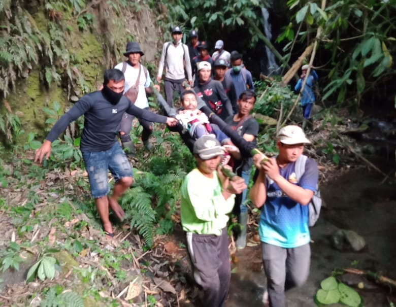 Polsek Dukun Bersama Tim Gabungan Berhasil Temukan Warga yang Dilaporkan Hilang (Foto: Dok Humas Polresta Magelang)