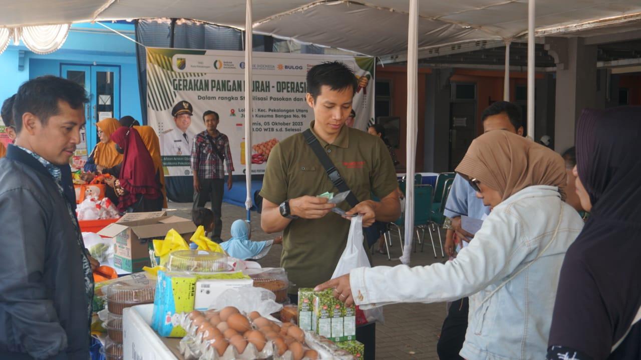 Tekan Inflasi Bahan Pangan, Pemkot Gencarkan GPM dan Operasi Pasar (Foto: Dok Timkom Pemkot Pekalongan)