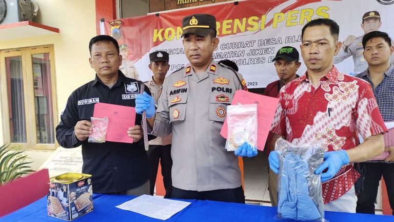 Pria Asal Jepara Diamankan Polres Blora, Usai Curi Emas 200 Gram di Rumah Warga Bleboh Jiken  (Foto: Dok Humas Polres Blora)