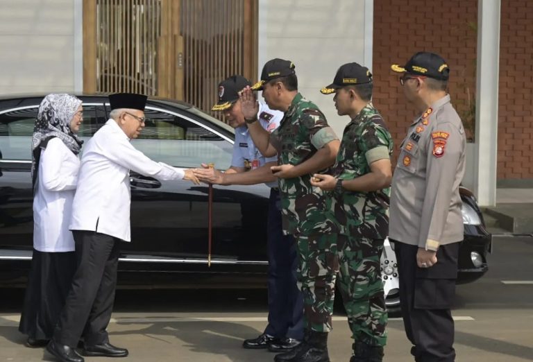 Kawal Langsung Progres Percepatan Pembangunan Kesejahteraan, Wapres ke Tiga Provinsi di Papua (Foto: Dok BPMI Setwapres)
