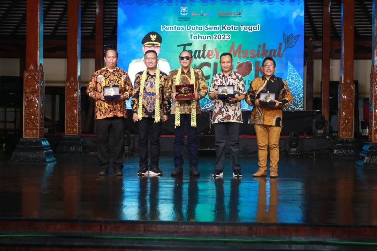 Setelah Tiga Tahun Hanya Pentas Secara Daring, ‘Cipok’ Akhirnya Hadir di TMII (Foto: Dok Pemkot Tegal)