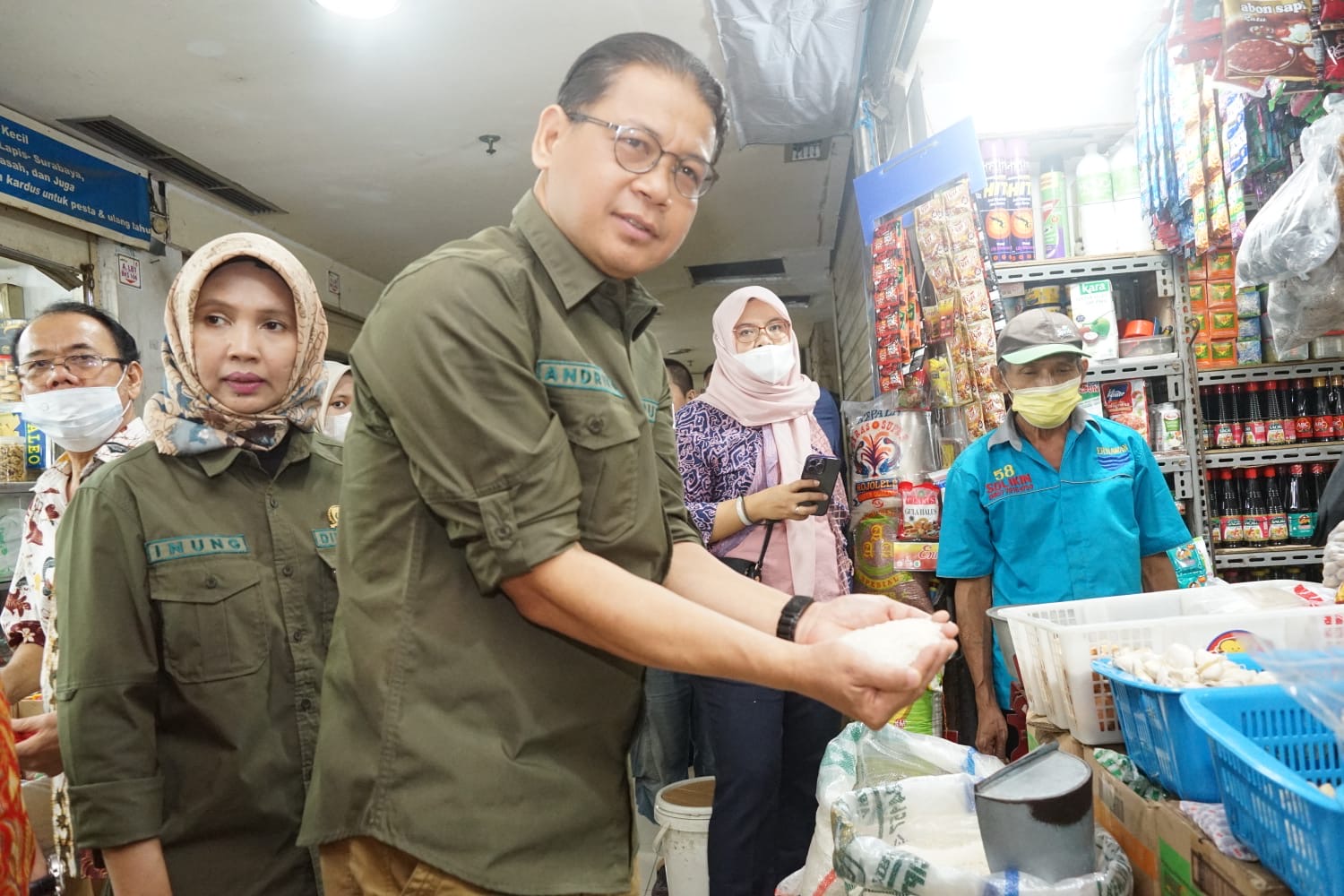 Dugaan Beras Sintetis, OKKP Badan Pangan Nasional Lakukan Investigasi bersama OKKPD (Foto: Dok Bapanas)