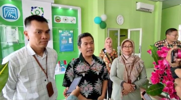 RSUD Blora Bersama BPJS Kesehatan Resmikan Layanan Informasi Pojok Mobile JKN (Foto: Dok Dinkominfo Blora)