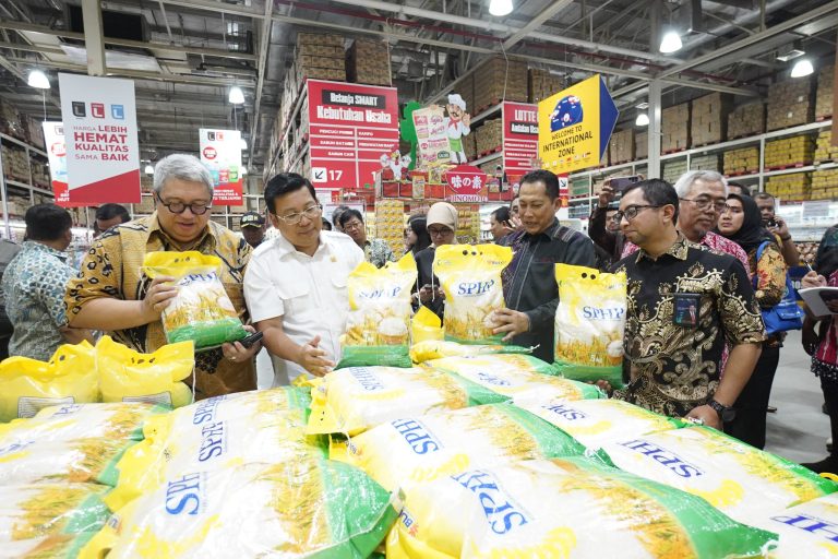 Pembelian Beras SPHP Dibatasi, NFA Sebut Stok Beras Aman dan Imbau Masyarakat Belanja Bijak (Foto: Dok Bapanas)