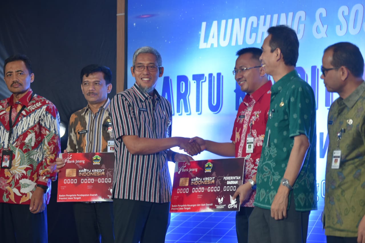 Diinisiasi BPKAD, Jateng Luncurkan Kartu Kredit Pemerintah Daerah (Foto: Dok Humas Pemprov Jateng)
