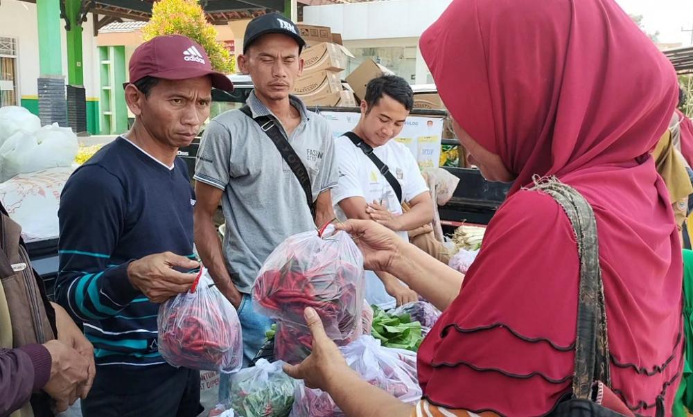 Operasi Pasar Murah Digelar di Delapan Kecamatan, Dispaperta Gandeng Petani Lokal (Foto: Dok MC Batang)