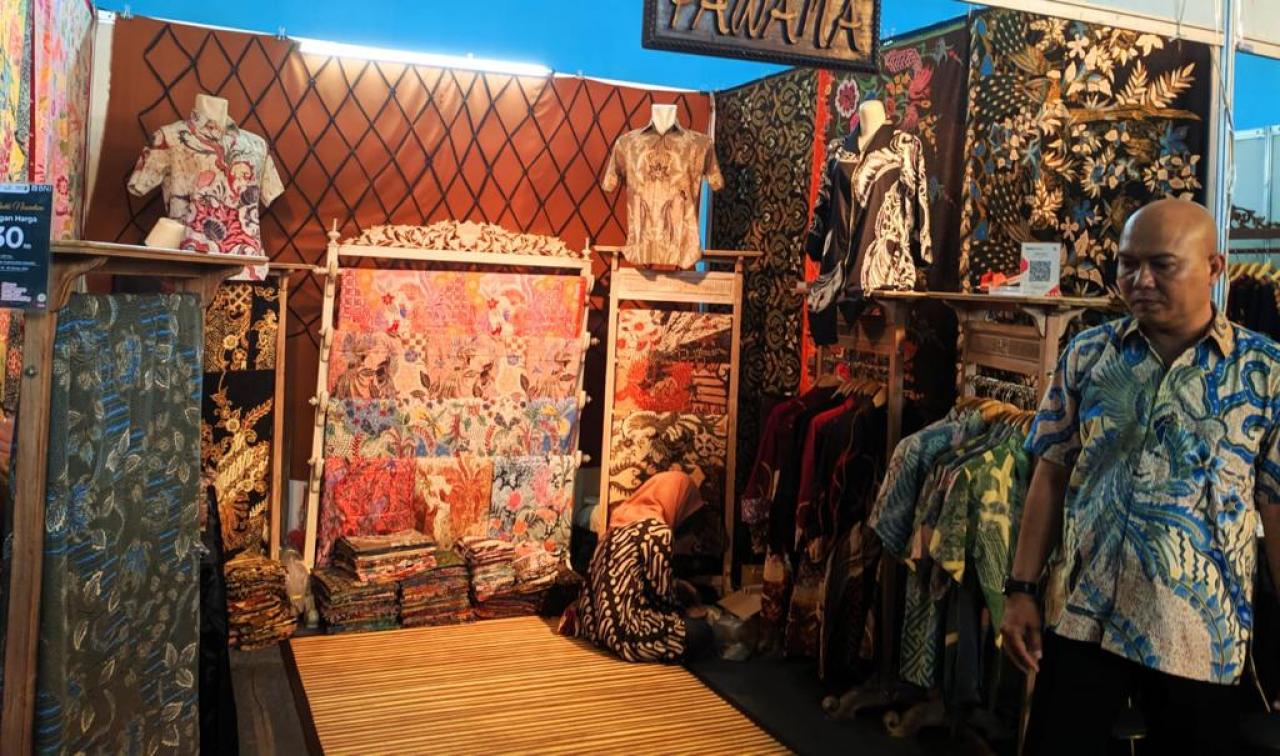 Tingkatkan Daya Saing, Perajin Batik Purbalingga Didorong Berinovasi Kreatif (Foto: Dok Kominfo Purbalingga)