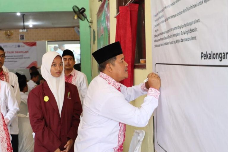Kemenag Dorong Implementasi Pendidikan Ramah Anak di Madrasah dan Ponpes (Foto: Dok Timkom Pemkot Pekalongan)
