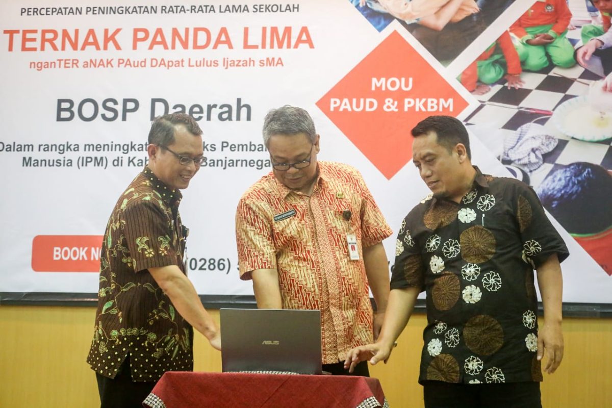 Tingkatkan Rata-rata Lama Sekolah, Pemkab Luncurkan Program Ternak Panda Lima (Foto: Dok Kominfo Banjarnegara)