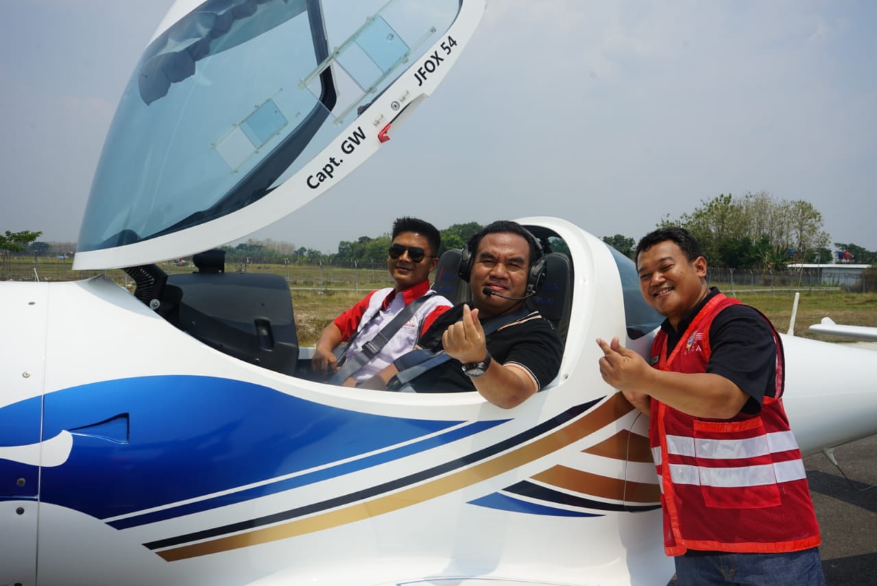 Jogja Flying Club Jajaki Potensi Aerowisata di Bandara Ngloram (Foto: Dok Dinkominfo Blora)