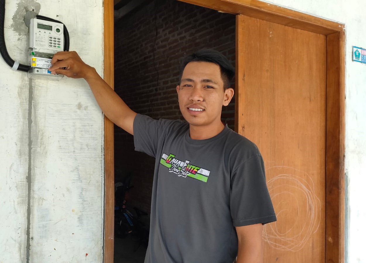 Program Bantuan Pasang Baru Listrik Sasar 19.500 Warga di Jawa Timur (Foto: Dok KemenESDM)