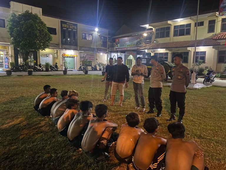 Diduga Hendak Tawuran, 10 Remaja Diamankan Timsus Polres Brebes (Foto: Dok Humas Polres Brebes)