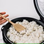 Ilustrasi Alat Memasak Berbasis Listrik