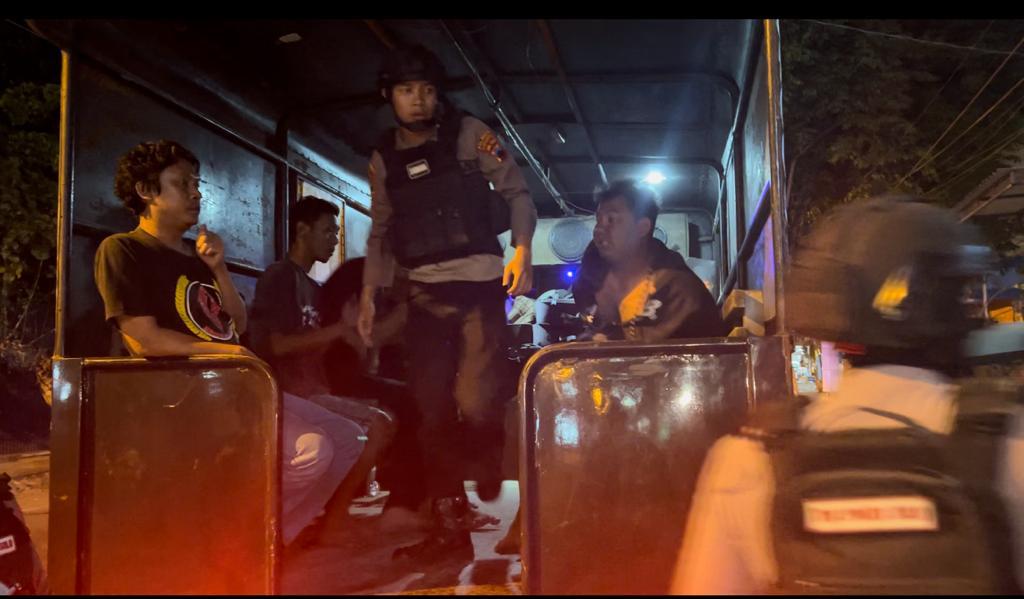 Asyik Bermain Judi Rokak Putar, Enam Warga Ditangkap Tim Sparta (Foto: Dok Humas Polresta Surakarta)
