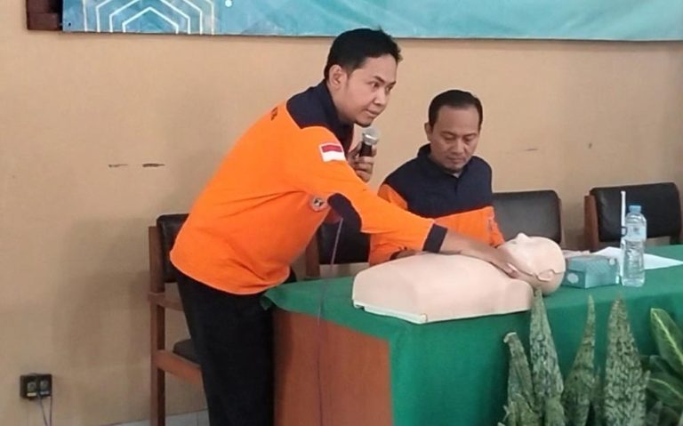 Mulai Memasuki Peralihan Musim, Relawan BPBD Dilatih Penanganan Korban Bencana (Foto: Dok MC Batang)