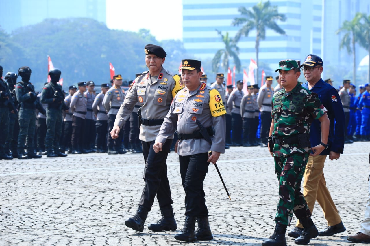 Operasi Selama 222 Hari dengan 261 Ribu Personel, Polri Gelar Pasukan Ops Mantap Brata (Foto: Dok Humas Polri)