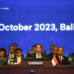 Presiden Joko Widodo membuka Konferensi Tingkat Tinggi AIS Forum 2023 di BNDCC, Nusa Dua, Kabupaten Badung, Bali, Rabu (11/10). (Foto: Dok MC KTT AIS 2023)