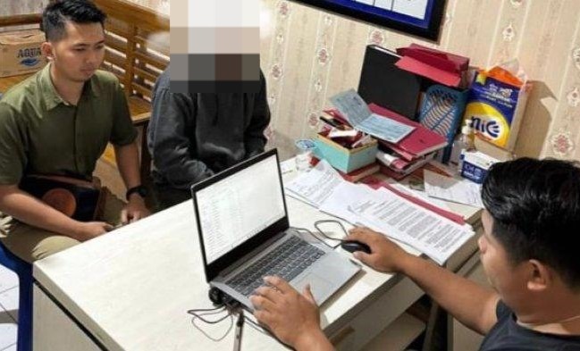 Diancam Tidak Dibiayai Sekolahnya, Seorang Ayah di Banyumas Cabuli Putri Kandungnya (Foto: Dok Satreskrim Polres Banyumas)