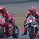 Pecco berduel dengan Vinales memperebutkan posisi terdepan di Sirkuit Mandalika, Minggu (15/10)
