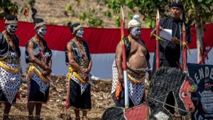 upacara di lereng pegunungan Kendeng