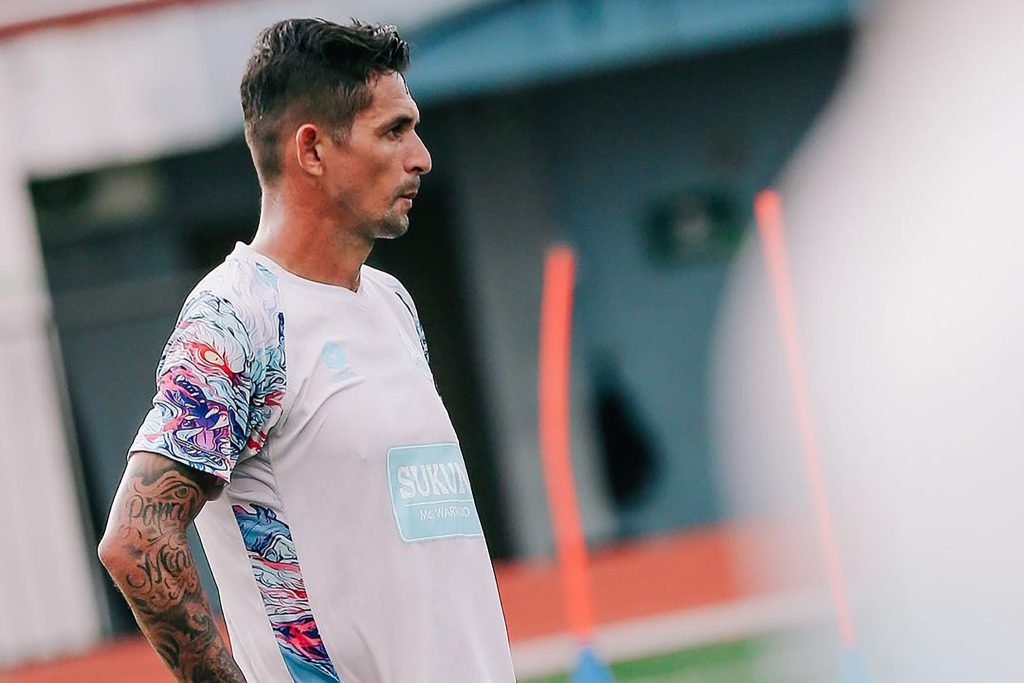 Silvio Escobar dok Persipa