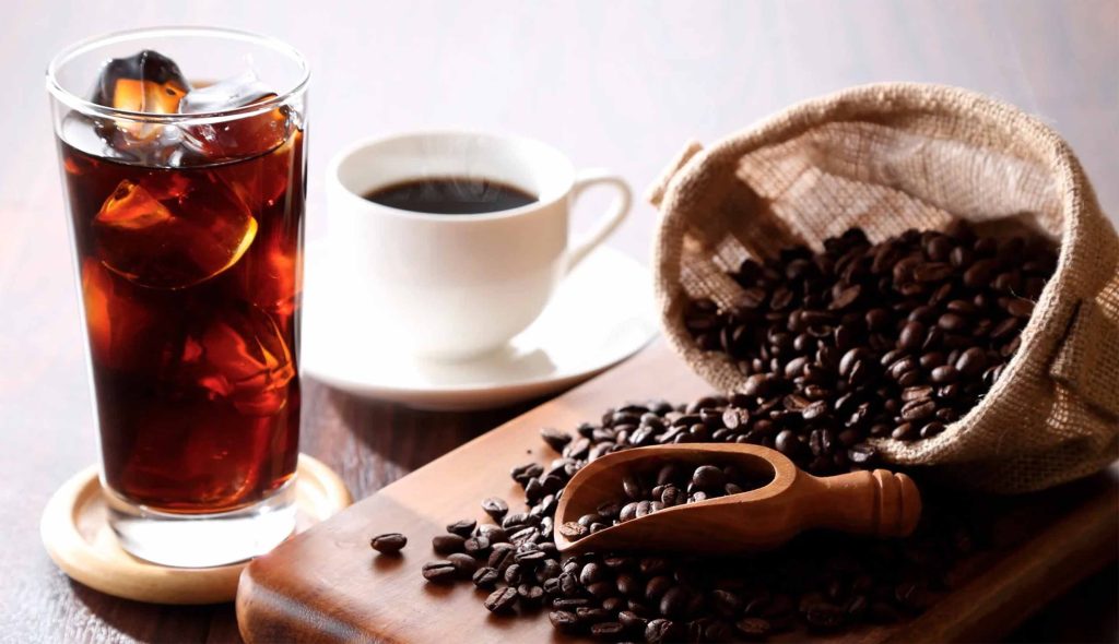 Pilih_Kopi_Dingin_atau_Panas_hero