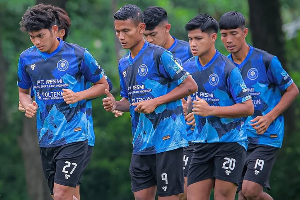Persiku Kudus Latihan