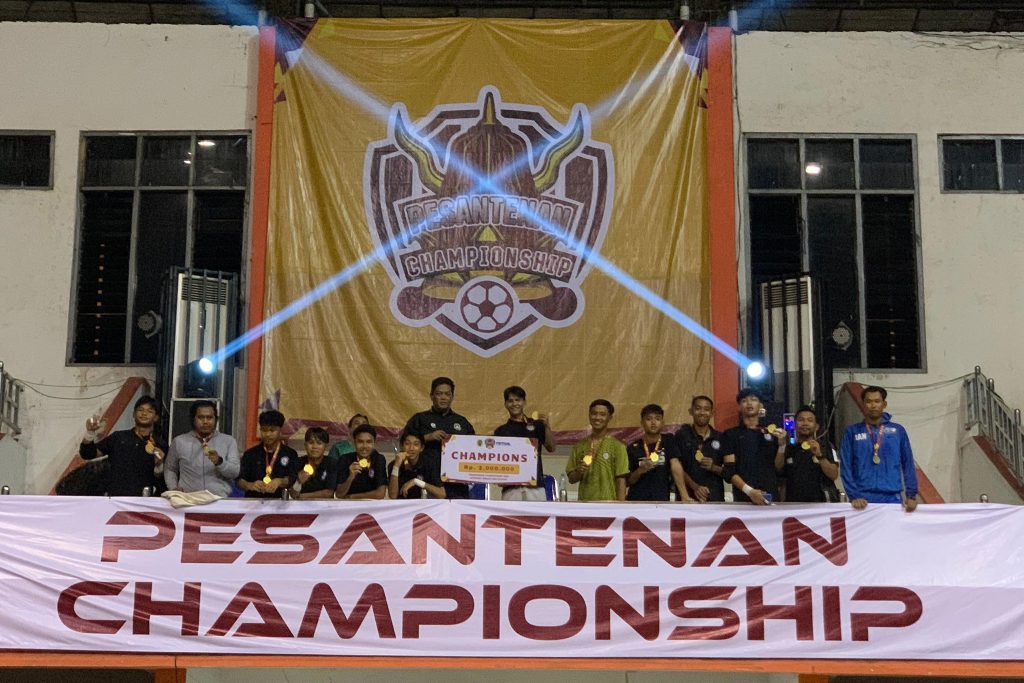 Safin Pati juara Pesantenan Championship 2025 SMA