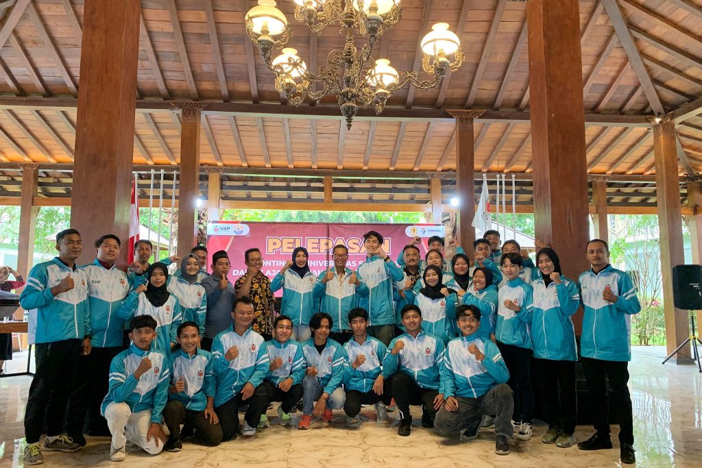 Pelepasan kontingen USP ke Pomprov 2