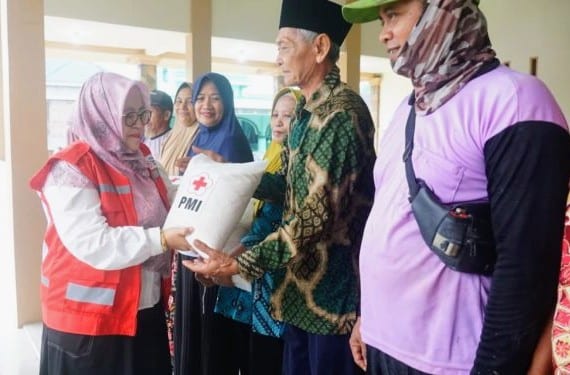 1002230486-750x375~2