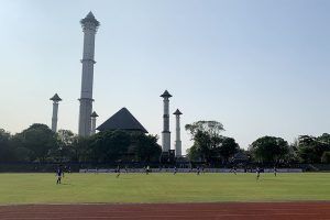 Stadion Sriwedari 1 - sri nugroho