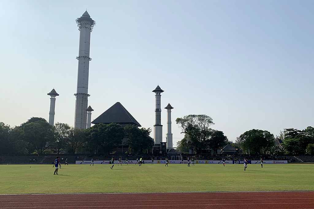 Stadion Sriwedari 1 - sri nugroho