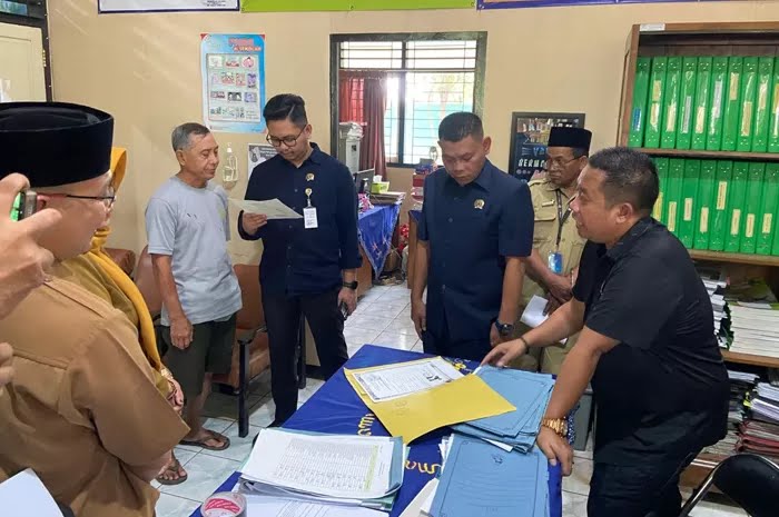 dprd-pati-1957710619