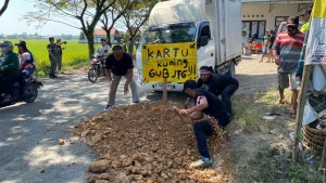 kartu-kuning-untuk-pemprov-tiga-jalan-rusak-di-blora-diusulkan-ke-program-inpres-20260601100107-ugn5df